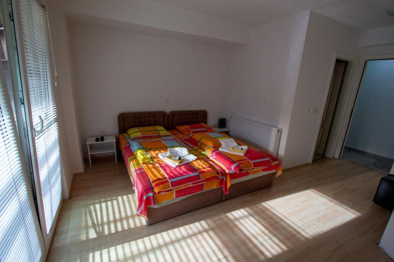 Villa In Apartments Ohrid Buitenkant foto