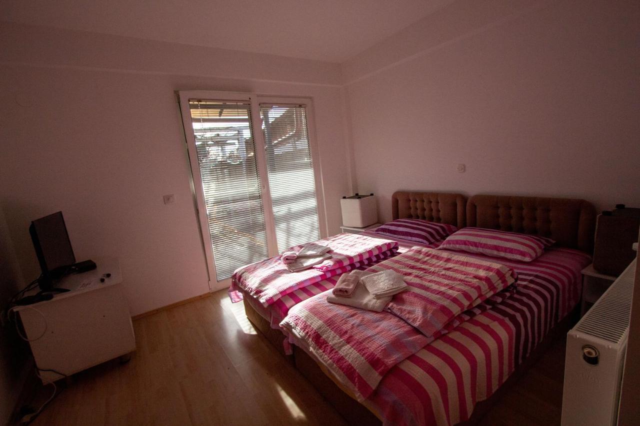 Villa In Apartments Ohrid Buitenkant foto