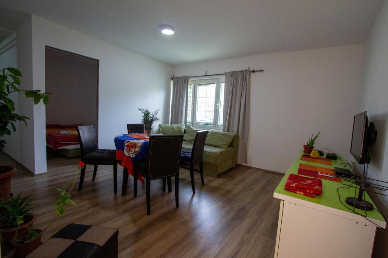 Villa In Apartments Ohrid Buitenkant foto